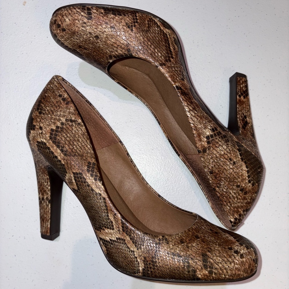 Jessica Simpson Vixon Snake Tan Brown Snakeskin Heels